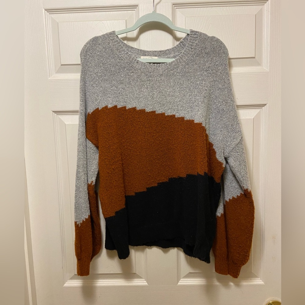 The Nines Women’s Long Sleeve Sweater